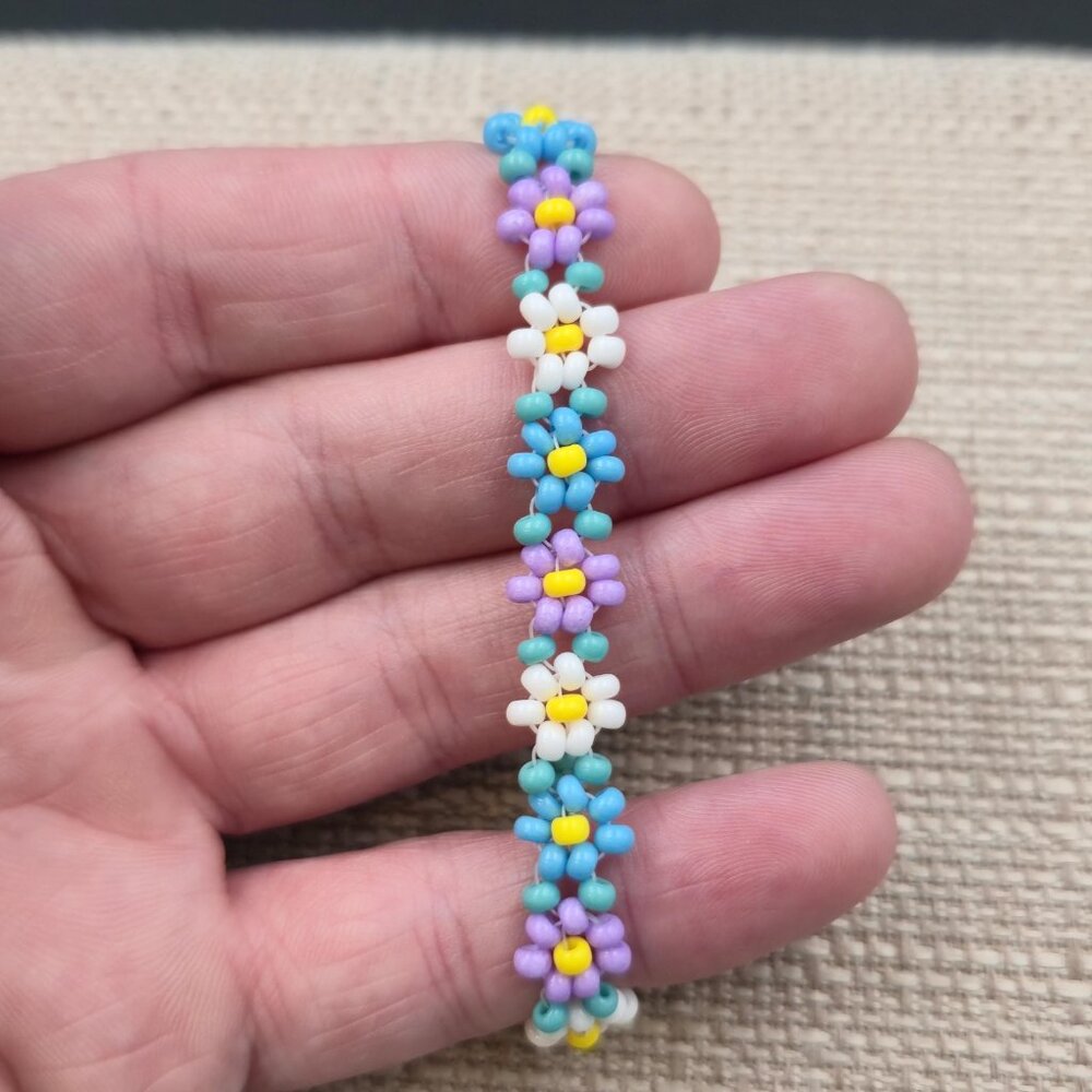 6.25 Inch Sterling Silver Colorful Bead Flowers Petite Bracelet A6775 - Picture 2 of 6